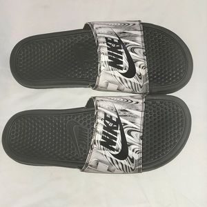 Men's Slides